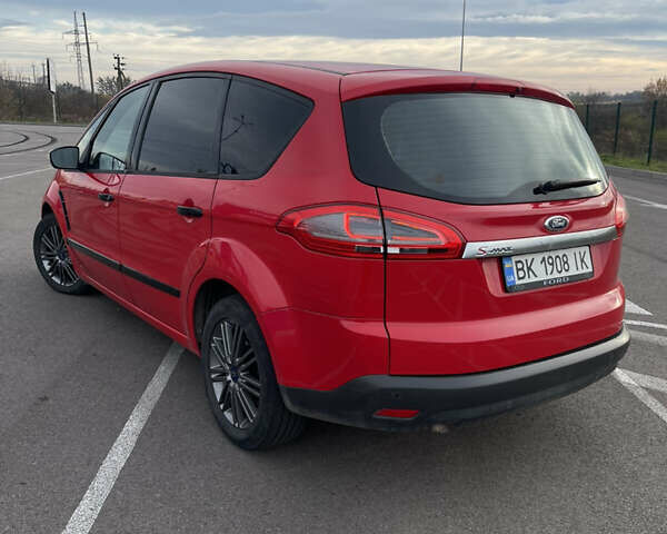 Червоний Форд С-Макс, об'ємом двигуна 2 л та пробігом 270 тис. км за 9200 $, фото 5 на Automoto.ua