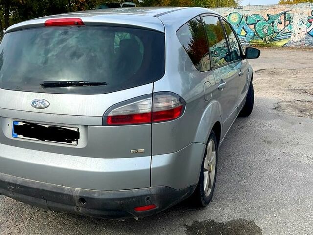 Форд С-Макс, объемом двигателя 2 л и пробегом 300 тыс. км за 3899 $, фото 4 на Automoto.ua