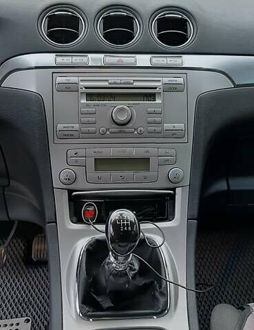 Форд С-Макс, объемом двигателя 2 л и пробегом 235 тыс. км за 6500 $, фото 19 на Automoto.ua