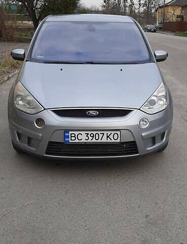 Форд С-Макс, объемом двигателя 2 л и пробегом 235 тыс. км за 6500 $, фото 6 на Automoto.ua