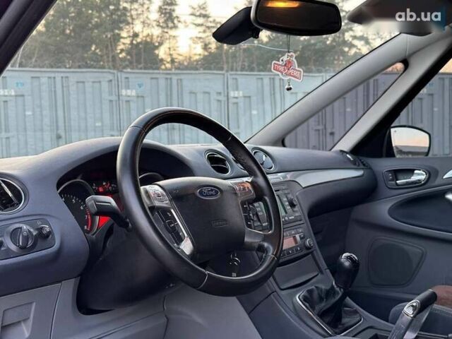 Форд С-Макс, объемом двигателя 2 л и пробегом 230 тыс. км за 6400 $, фото 15 на Automoto.ua