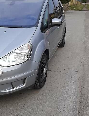 Форд С-Макс, объемом двигателя 2 л и пробегом 235 тыс. км за 6500 $, фото 8 на Automoto.ua