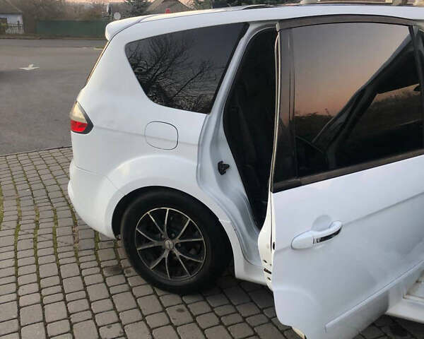 Форд С-Макс, объемом двигателя 2 л и пробегом 287 тыс. км за 8500 $, фото 4 на Automoto.ua