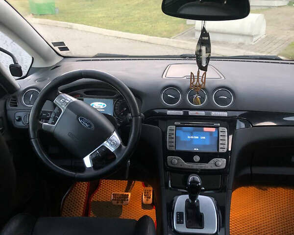 Форд С-Макс, объемом двигателя 2 л и пробегом 287 тыс. км за 8500 $, фото 6 на Automoto.ua