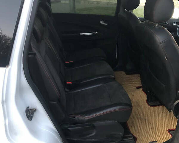 Форд С-Макс, объемом двигателя 2 л и пробегом 287 тыс. км за 8500 $, фото 8 на Automoto.ua