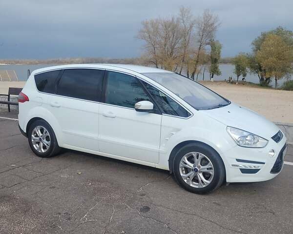 Форд С-Макс, об'ємом двигуна 2 л та пробігом 125 тис. км за 14223 $, фото 3 на Automoto.ua