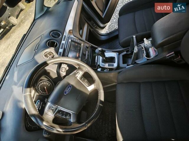 Форд С-Макс, объемом двигателя 2 л и пробегом 220 тыс. км за 11300 $, фото 6 на Automoto.ua