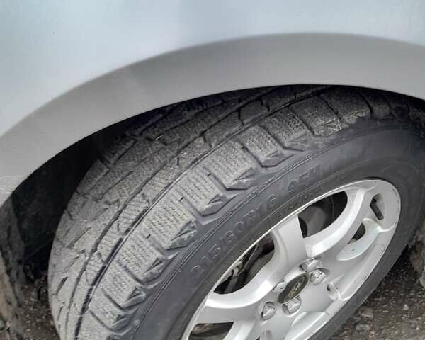 Серый Форд С-Макс, объемом двигателя 2 л и пробегом 325 тыс. км за 6000 $, фото 36 на Automoto.ua