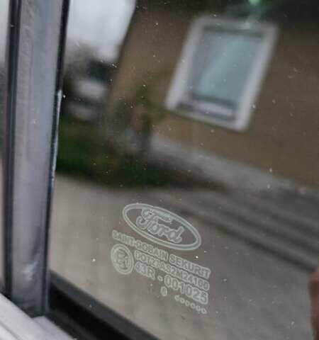 Серый Форд С-Макс, объемом двигателя 1.75 л и пробегом 382 тыс. км за 4500 $, фото 14 на Automoto.ua