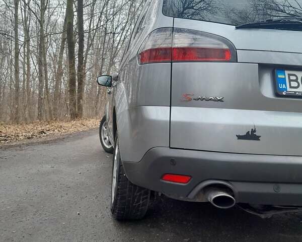 Серый Форд С-Макс, объемом двигателя 2 л и пробегом 325 тыс. км за 6000 $, фото 11 на Automoto.ua