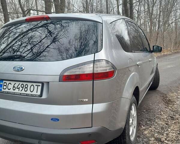 Серый Форд С-Макс, объемом двигателя 2 л и пробегом 325 тыс. км за 6000 $, фото 10 на Automoto.ua
