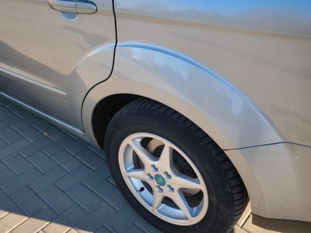 Серый Форд С-Макс, объемом двигателя 2 л и пробегом 290 тыс. км за 6700 $, фото 14 на Automoto.ua