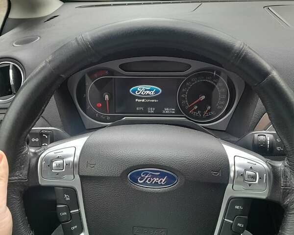 Серый Форд С-Макс, объемом двигателя 2 л и пробегом 325 тыс. км за 6000 $, фото 14 на Automoto.ua