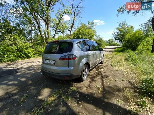 Сірий Форд С-Макс, об'ємом двигуна 2 л та пробігом 320 тис. км за 4300 $, фото 4 на Automoto.ua