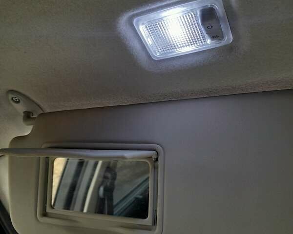 Серый Форд С-Макс, объемом двигателя 2 л и пробегом 325 тыс. км за 6000 $, фото 32 на Automoto.ua