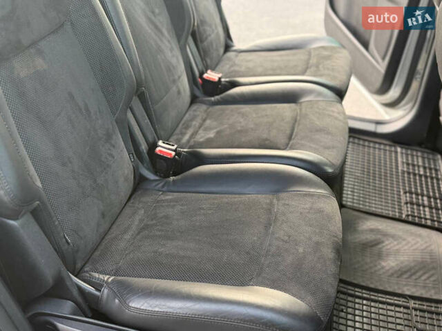 Форд С-Макс 2006 в Днепре (Днепропетровске) на Automoto.ua Серый Форд С-Макс, объемом двигателя 2 л и пробегом 267 тыс. км за 4900 $, фото 11 на Automoto.ua