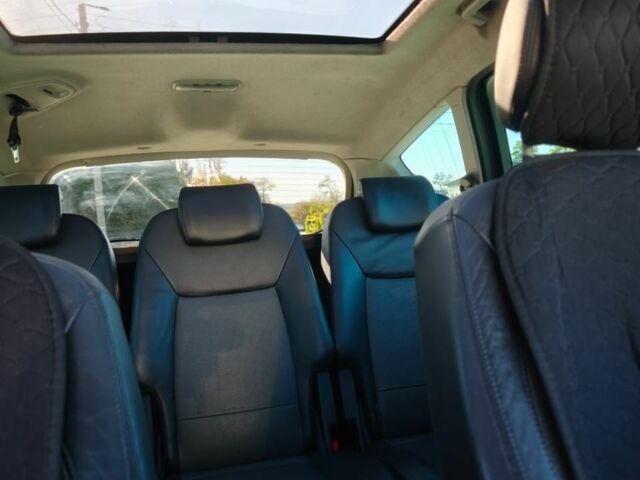 Серый Форд С-Макс, объемом двигателя 2 л и пробегом 290 тыс. км за 6700 $, фото 7 на Automoto.ua