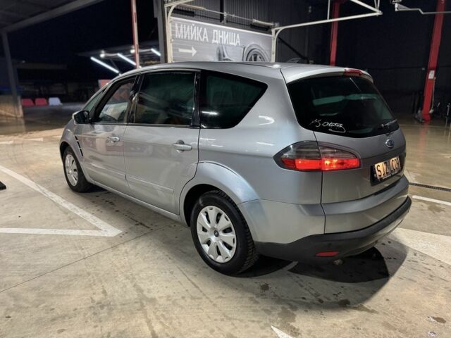 Серый Форд С-Макс, объемом двигателя 1.8 л и пробегом 314 тыс. км за 2200 $, фото 3 на Automoto.ua