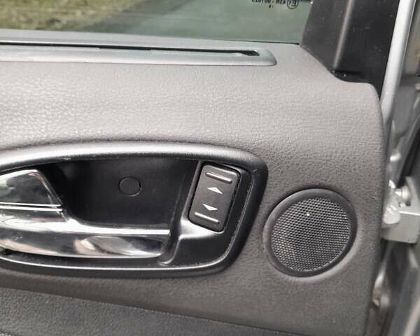 Серый Форд С-Макс, объемом двигателя 2 л и пробегом 325 тыс. км за 6000 $, фото 30 на Automoto.ua