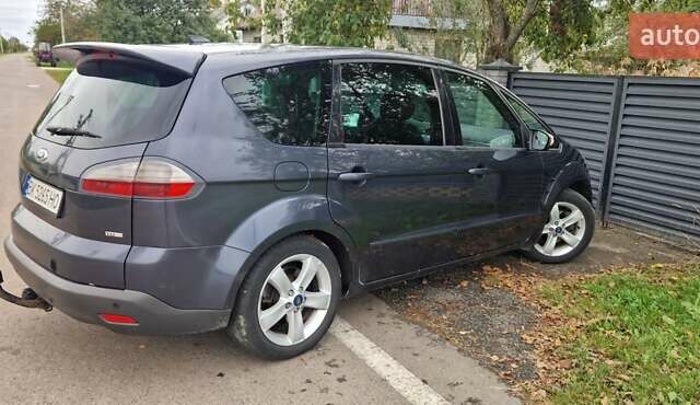 Серый Форд С-Макс, объемом двигателя 2 л и пробегом 345 тыс. км за 6200 $, фото 5 на Automoto.ua