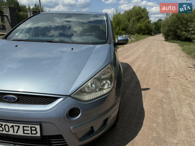 Сірий Форд С-Макс, об'ємом двигуна 2 л та пробігом 341 тис. км за 5900 $, фото 9 на Automoto.ua