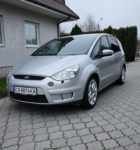 Серый Форд С-Макс, объемом двигателя 1.75 л и пробегом 382 тыс. км за 4500 $, фото 10 на Automoto.ua