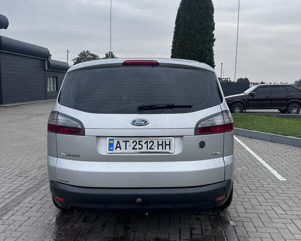 Серый Форд С-Макс, объемом двигателя 1.75 л и пробегом 336 тыс. км за 5200 $, фото 5 на Automoto.ua