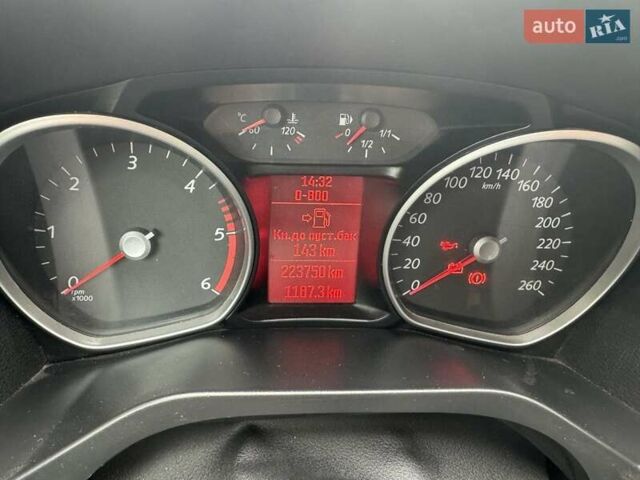 Серый Форд С-Макс, объемом двигателя 1.8 л и пробегом 223 тыс. км за 5700 $, фото 1 на Automoto.ua