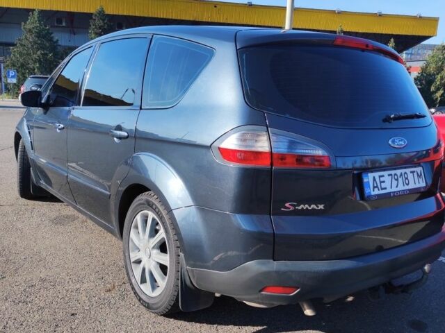 Форд С-Макс 2007 в Кривом Роге на Automoto.ua Серый Форд С-Макс, объемом двигателя 2 л и пробегом 250 тыс. км за 7000 $, фото 7 на Automoto.ua