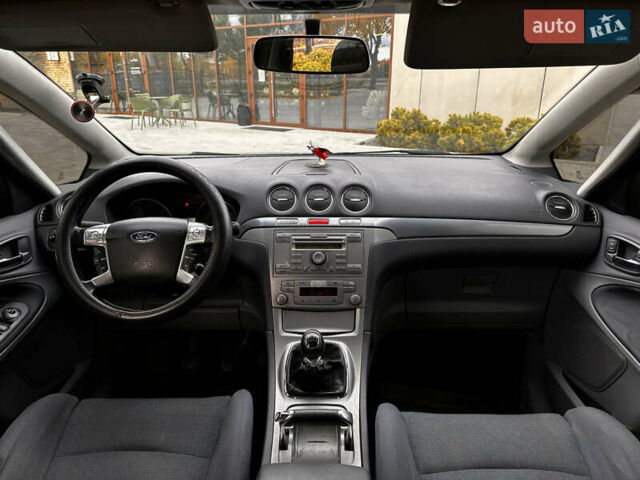 Форд С-Макс 2007 у Миколаєві на Automoto.ua Сірий Форд С-Макс, об'ємом двигуна 1.8 л та пробігом 320 тис. км за 6500 $, фото 29 на Automoto.ua