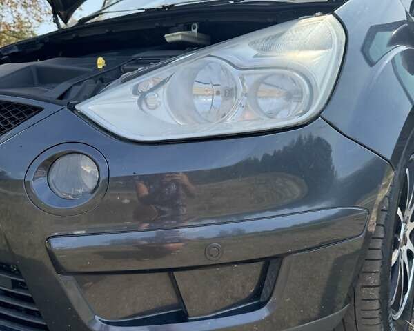 Серый Форд С-Макс, объемом двигателя 1.8 л и пробегом 223 тыс. км за 5700 $, фото 11 на Automoto.ua