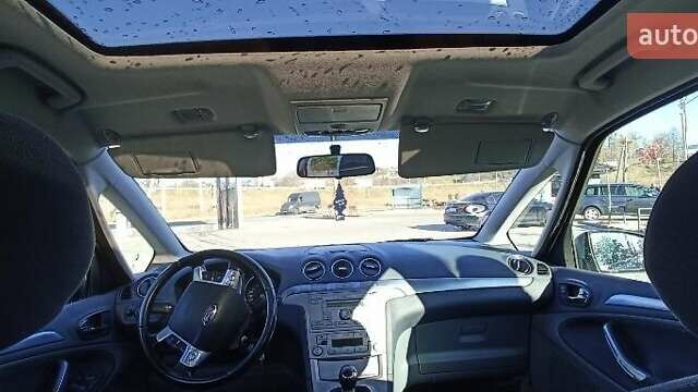 Серый Форд С-Макс, объемом двигателя 1.8 л и пробегом 298 тыс. км за 5700 $, фото 6 на Automoto.ua