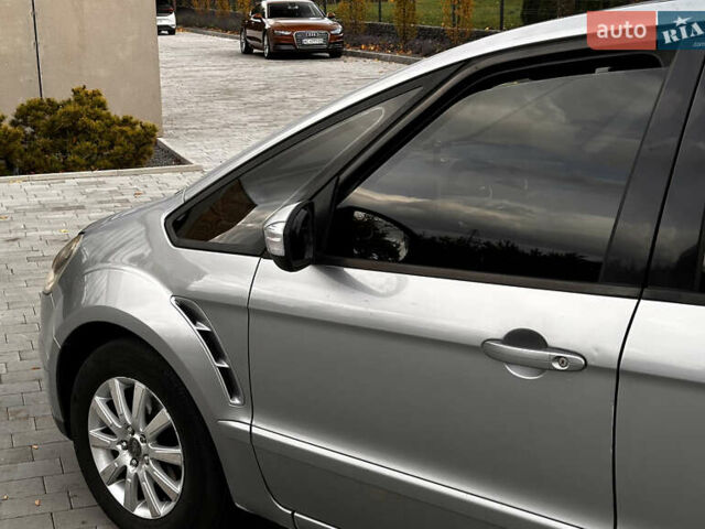 Форд С-Макс 2007 у Миколаєві на Automoto.ua Сірий Форд С-Макс, об'ємом двигуна 1.8 л та пробігом 320 тис. км за 6500 $, фото 12 на Automoto.ua