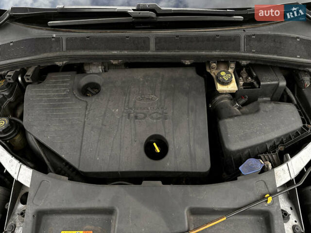 Форд С-Макс 2007 у Миколаєві на Automoto.ua Сірий Форд С-Макс, об'ємом двигуна 1.8 л та пробігом 320 тис. км за 6500 $, фото 32 на Automoto.ua