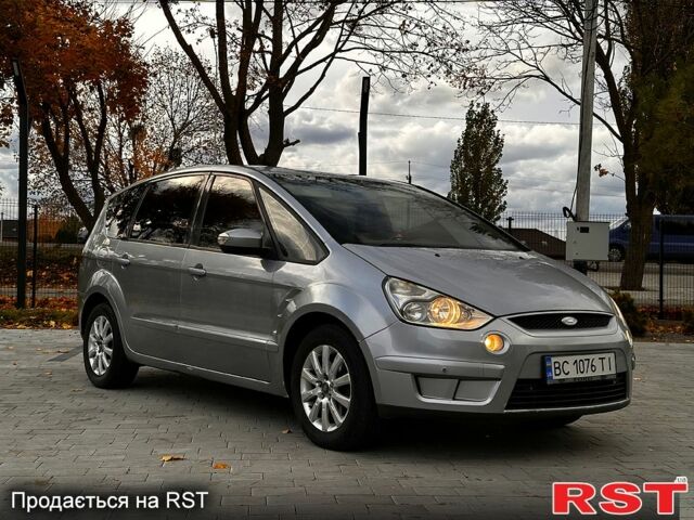 Серый Форд С-Макс, объемом двигателя 1.8 л и пробегом 330 тыс. км за 6500 $, фото 6 на Automoto.ua