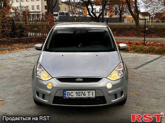 Серый Форд С-Макс, объемом двигателя 1.8 л и пробегом 330 тыс. км за 6500 $, фото 7 на Automoto.ua