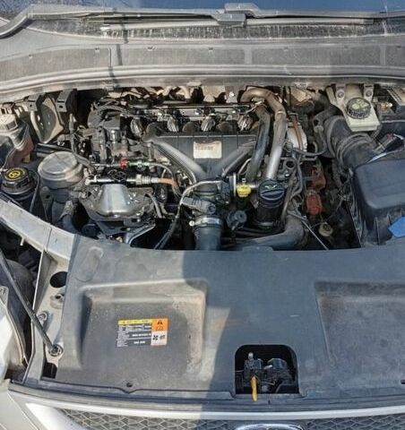 Сірий Форд С-Макс, об'ємом двигуна 2 л та пробігом 398 тис. км за 6200 $, фото 9 на Automoto.ua