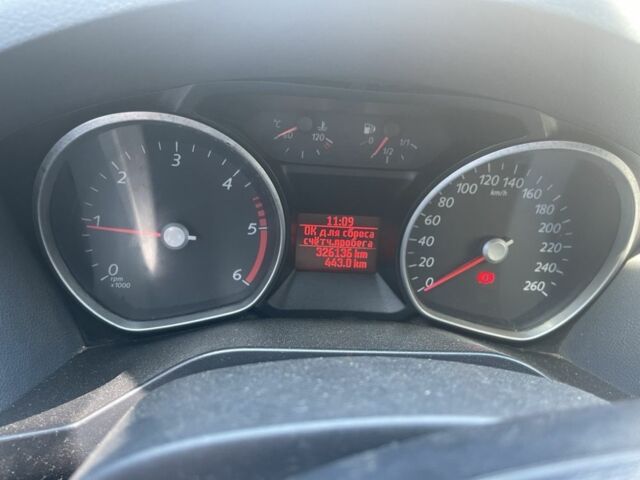 Сірий Форд С-Макс, об'ємом двигуна 1.8 л та пробігом 326 тис. км за 5300 $, фото 7 на Automoto.ua