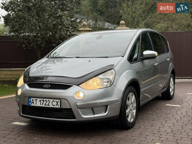 Сірий Форд С-Макс, об'ємом двигуна 2 л та пробігом 234 тис. км за 6650 $, фото 12 на Automoto.ua