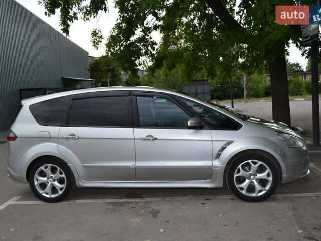 Сірий Форд С-Макс, об'ємом двигуна 2.5 л та пробігом 256 тис. км за 8500 $, фото 6 на Automoto.ua