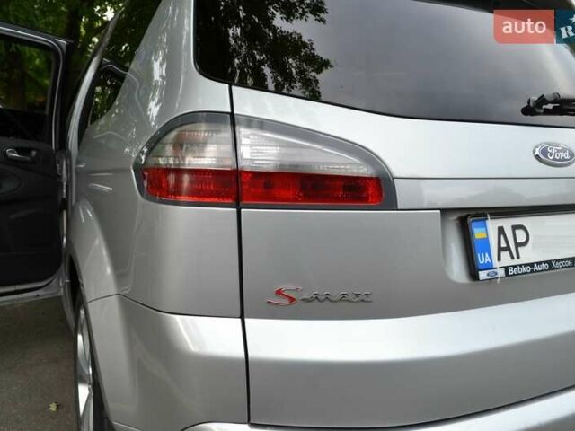 Сірий Форд С-Макс, об'ємом двигуна 2.5 л та пробігом 256 тис. км за 8500 $, фото 32 на Automoto.ua