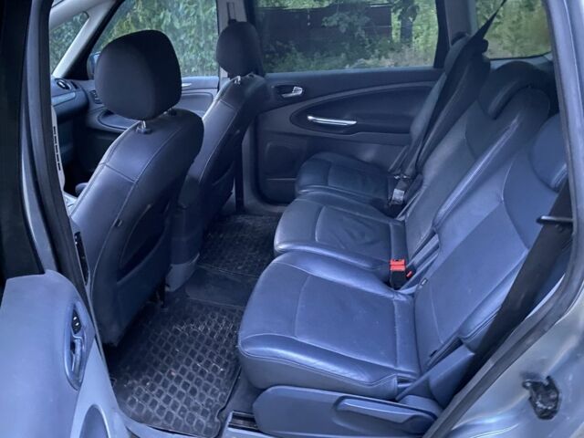 Сірий Форд С-Макс, об'ємом двигуна 2 л та пробігом 2 тис. км за 3500 $, фото 7 на Automoto.ua