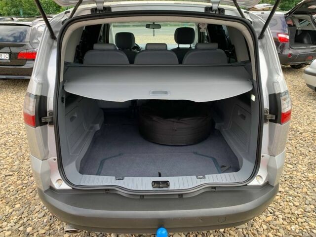 Серый Форд С-Макс, объемом двигателя 2 л и пробегом 184 тыс. км за 8799 $, фото 20 на Automoto.ua