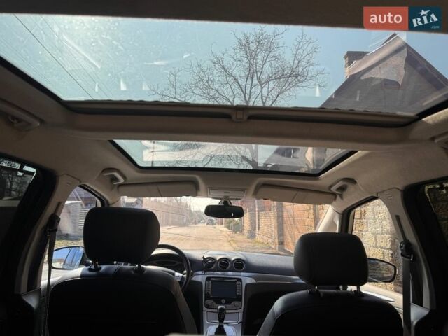 Серый Форд С-Макс, объемом двигателя 2 л и пробегом 330 тыс. км за 7950 $, фото 21 на Automoto.ua