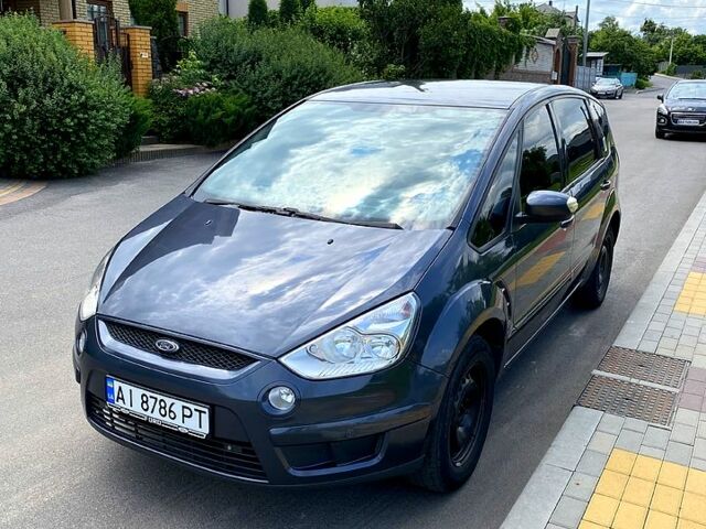 Сірий Форд С-Макс, об'ємом двигуна 1.8 л та пробігом 317 тис. км за 5700 $, фото 1 на Automoto.ua