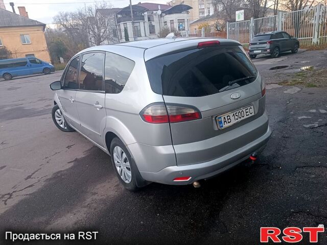 Сірий Форд С-Макс, об'ємом двигуна 2 л та пробігом 270 тис. км за 7500 $, фото 3 на Automoto.ua