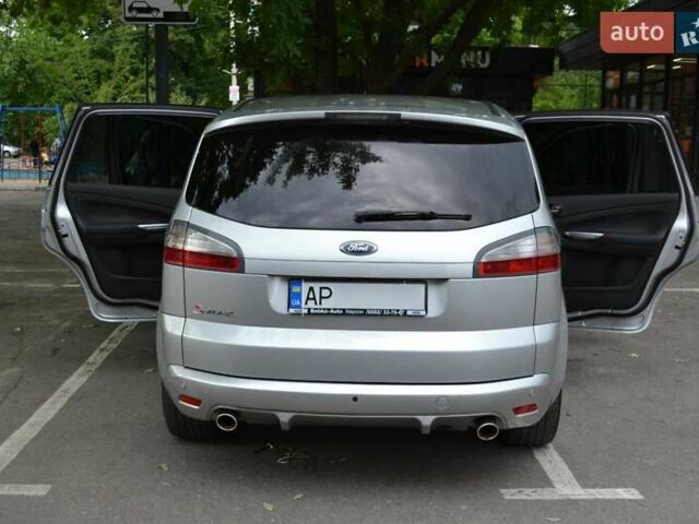 Сірий Форд С-Макс, об'ємом двигуна 2.5 л та пробігом 256 тис. км за 8500 $, фото 2 на Automoto.ua