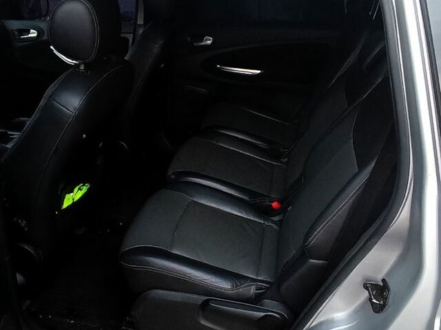 Сірий Форд С-Макс, об'ємом двигуна 2 л та пробігом 270 тис. км за 7500 $, фото 5 на Automoto.ua