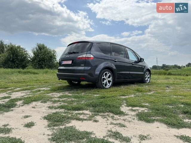 Серый Форд С-Макс, объемом двигателя 2 л и пробегом 154 тыс. км за 9500 $, фото 29 на Automoto.ua