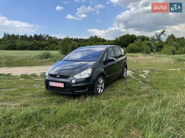 Серый Форд С-Макс, объемом двигателя 2 л и пробегом 154 тыс. км за 9500 $, фото 14 на Automoto.ua